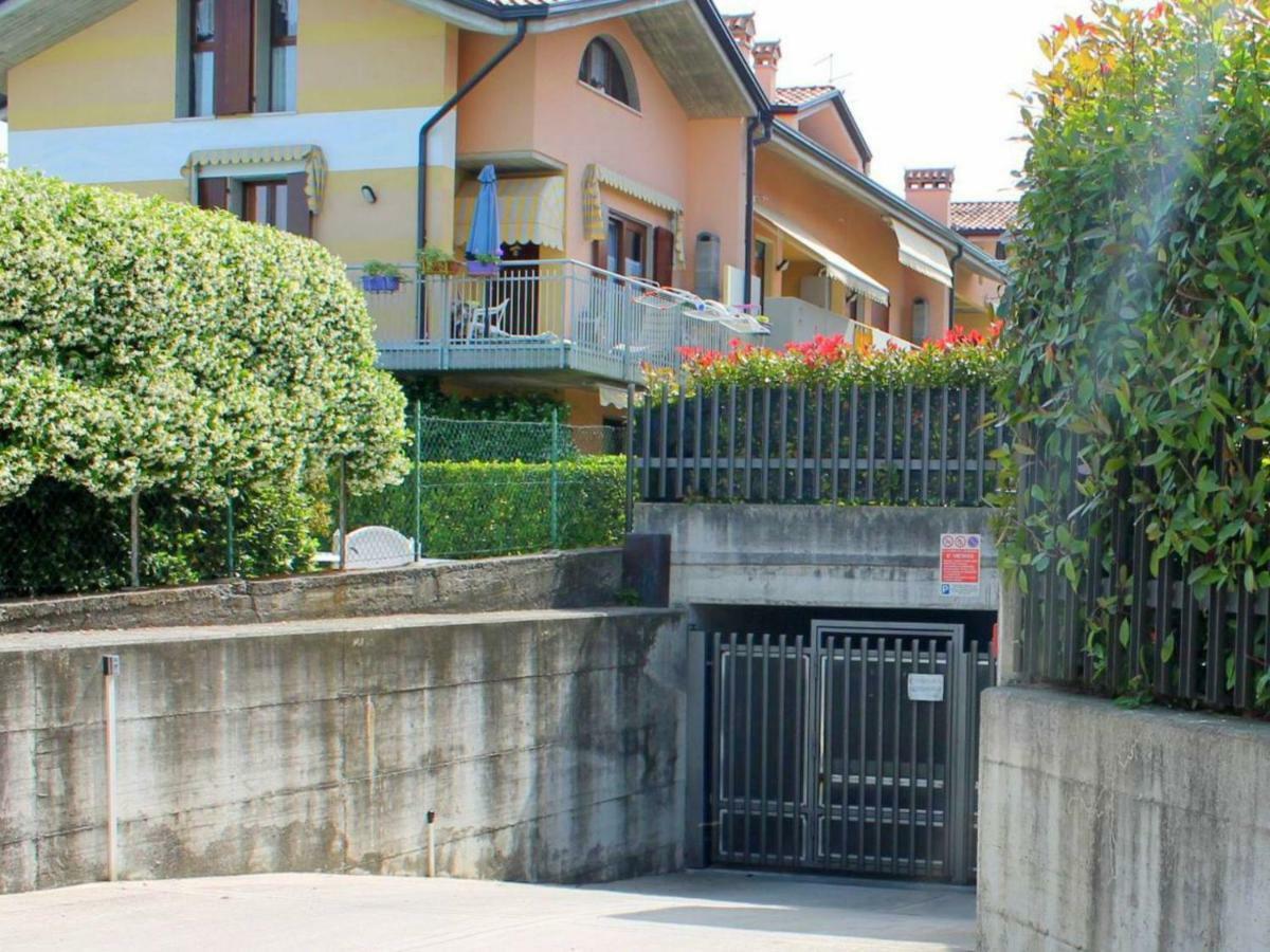Small Residence Of Only 18 Apartments With Swimming Pool Lazise Exterior foto